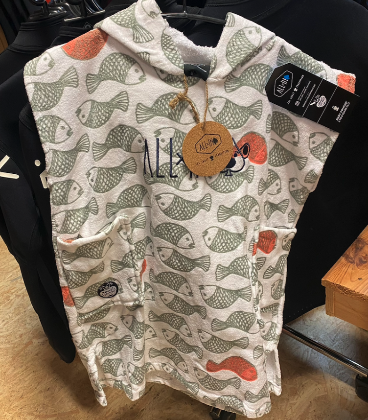Baby Poncho Fishes