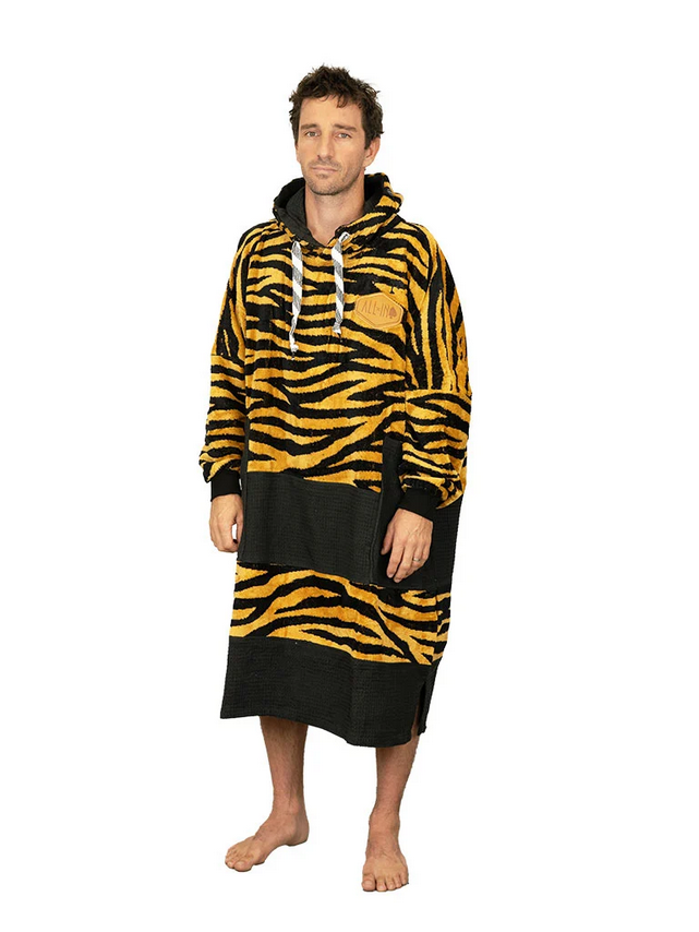 Long sleeves ponchos jacquard